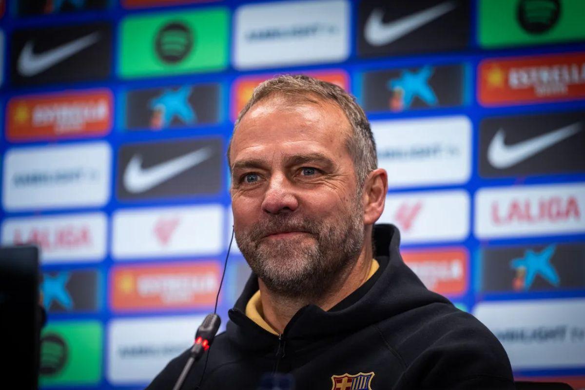 Hansi Flick nói gì khi Barca vô địch La Liga 2024/25?