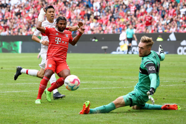 Trực tiếp Bayern 2-1 Stuttgart: Hùm xám đáp trả 185282