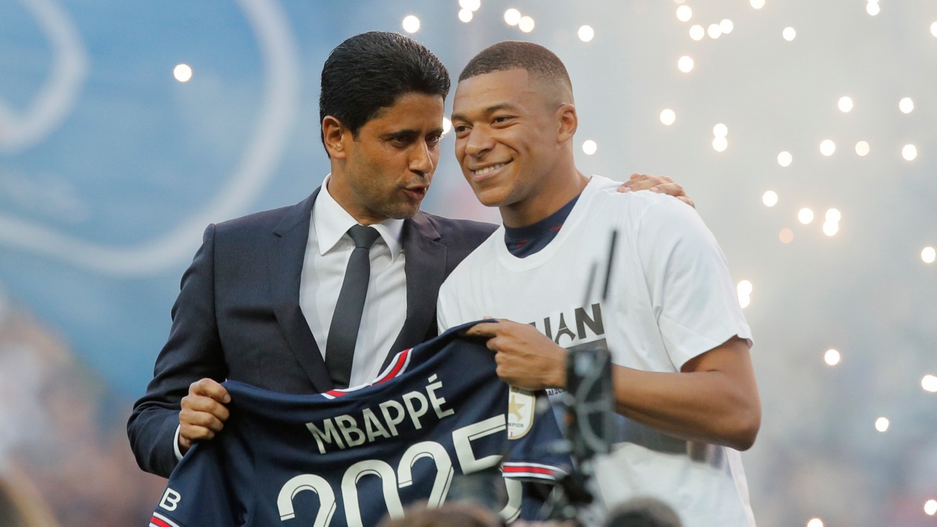 PSG bị lộ bằng chứng bắt nạt cầu thủ, có thể mất trắng Mbappe? 201983