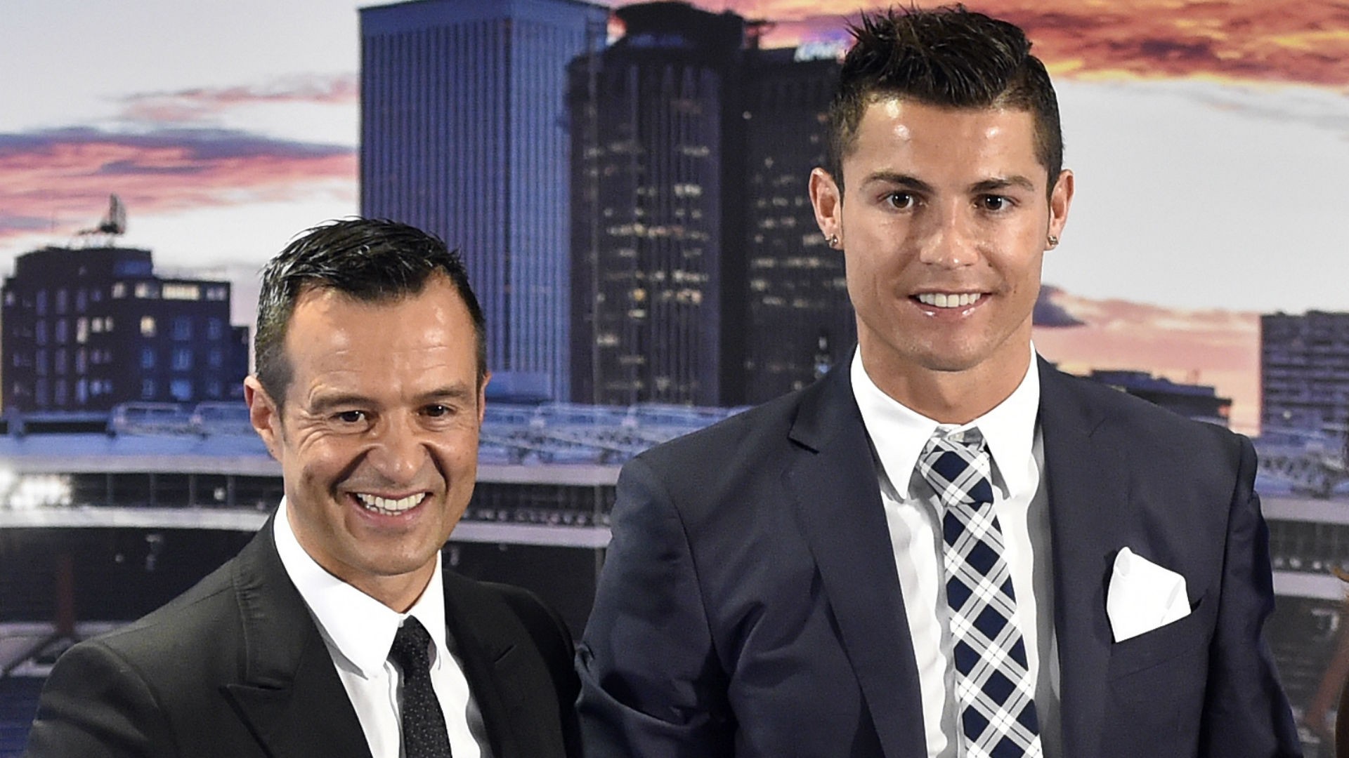 jorge-mendes-cristiano-ronaldo-2015-xd3l7pxk0c911ljqlbf8l278j-1678098941.jpg