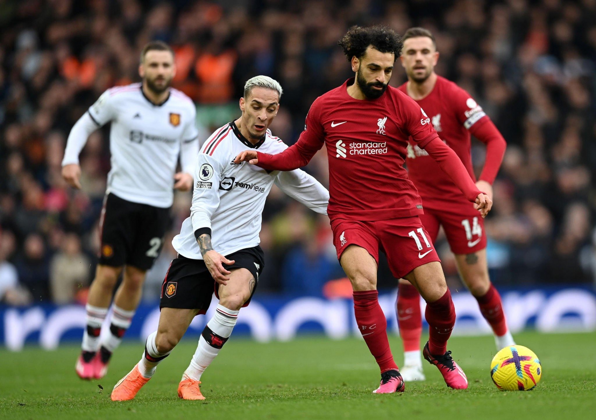 Trực tiếp Liverpool 0-0 MU: Sức ép không ngừng-254960