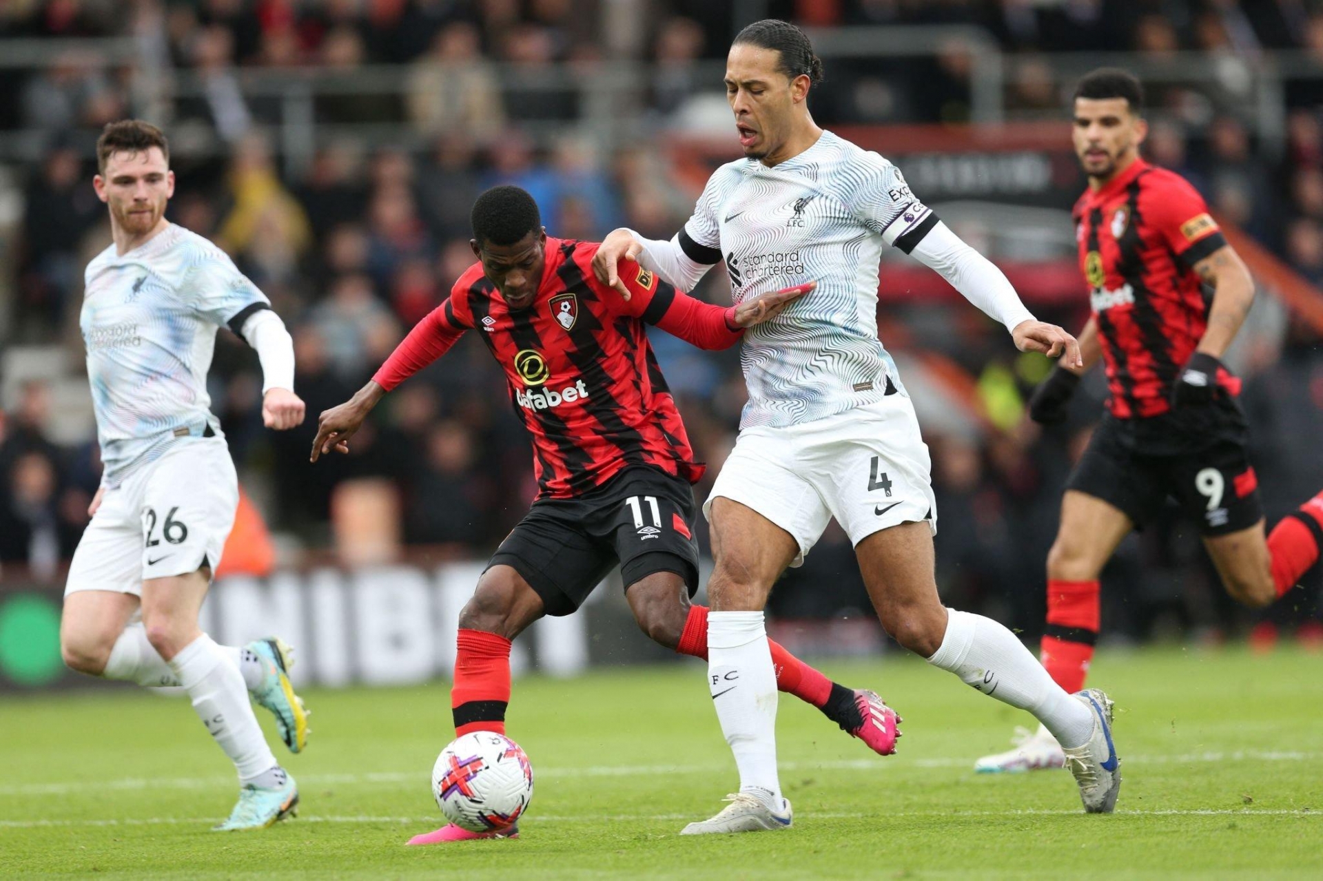 Trực tiếp Liverpool 0-0 Bournemouth: Bắn phá không ngừng 257319