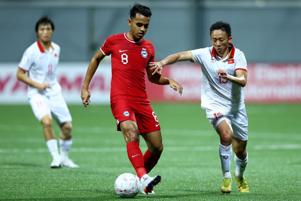 Trực tiếp Việt Nam 0-0 Singapore: Hùng Dũng bỏ lỡ cơ hội 238006