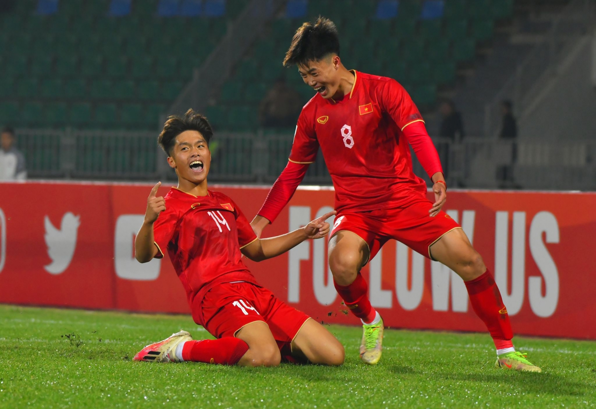 Trực tiếp U20 Việt Nam 1-0 U20 Qatar: Sao HAGL tỏa sáng!-254733