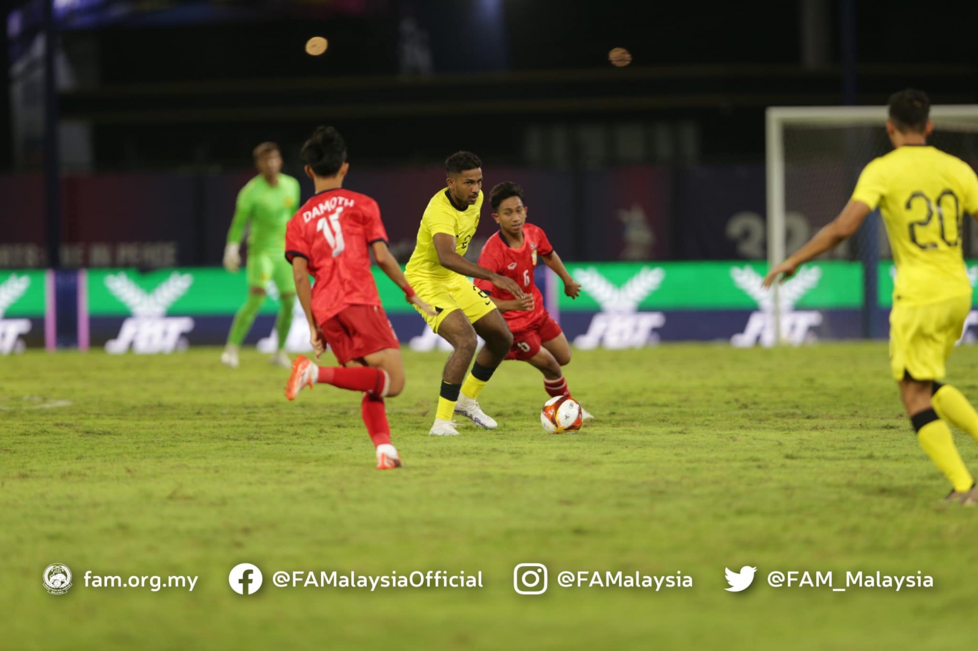 Trực tiếp U22 Malaysia 2-1 U22 Lào: Hai bàn phản lưới liên tiếp-275583