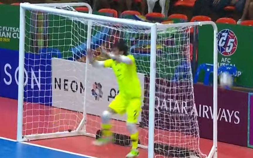 Trực tiếp futsal Thái Lan 0-0 Tajikistan: Đôi công hấp dẫn 452341