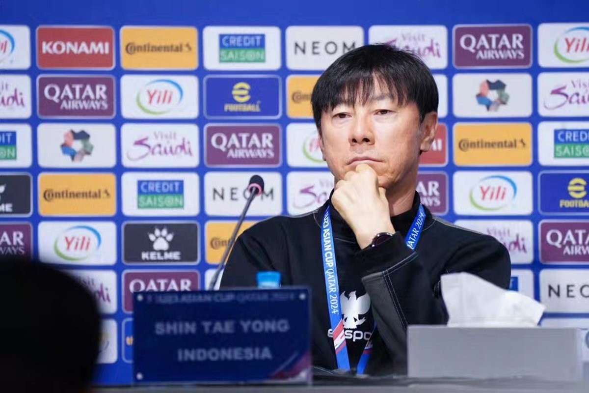 shin-tae-yong-apresiasi-tinggi-daya-juang-timnas-indonesia-u-23-meski-gagal-rebut-peringkat-3-di-piala-asia-u-23-2024-sko03q4q5a-1714707843.jpg