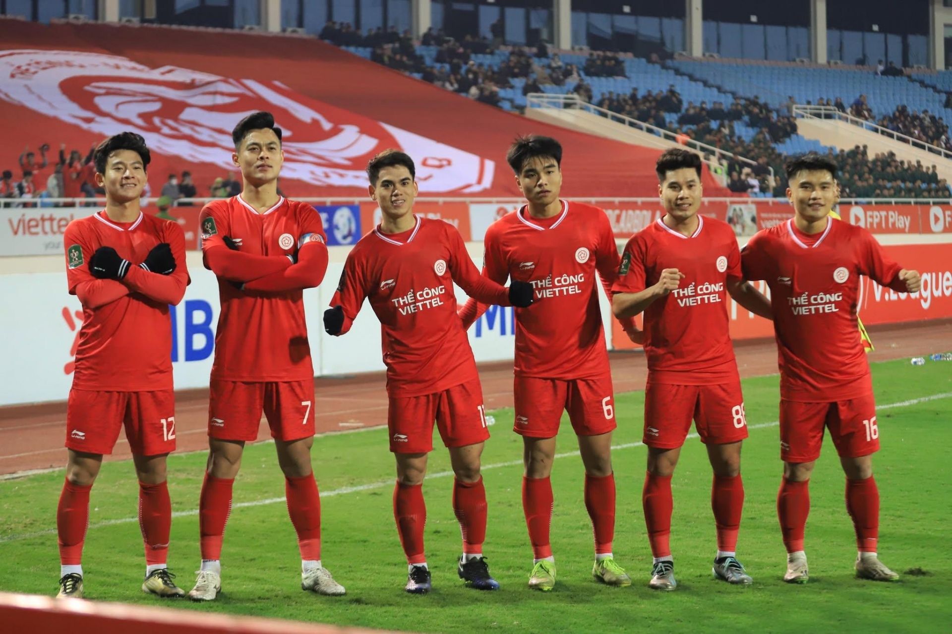 Trực tiếp Viettel 1-0 PVF-CAND: Bàn thắng trên chấm 11m