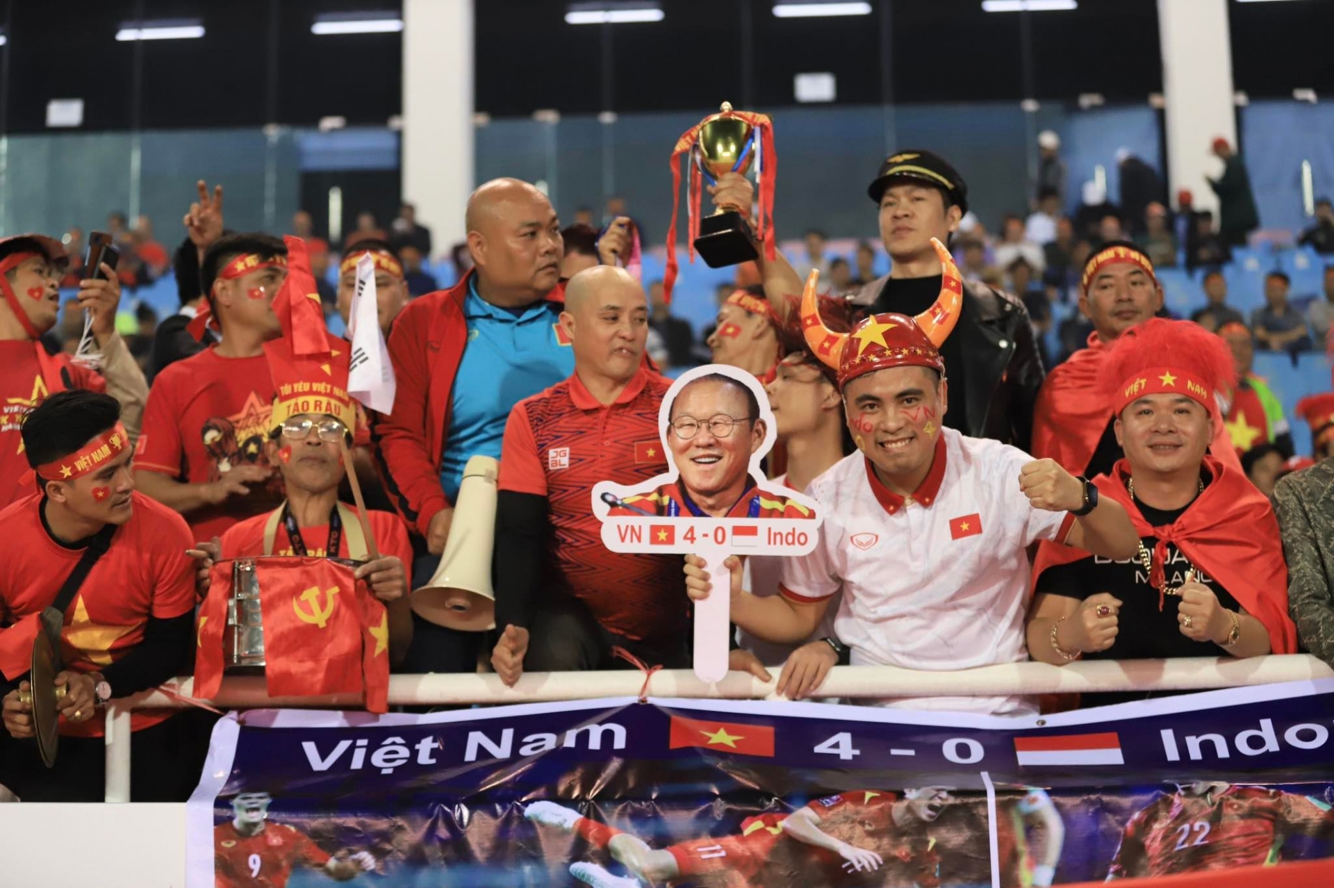 Trực tiếp Việt Nam vs Indonesia: Quang Hải, Hoàng Đức đá chính 240649