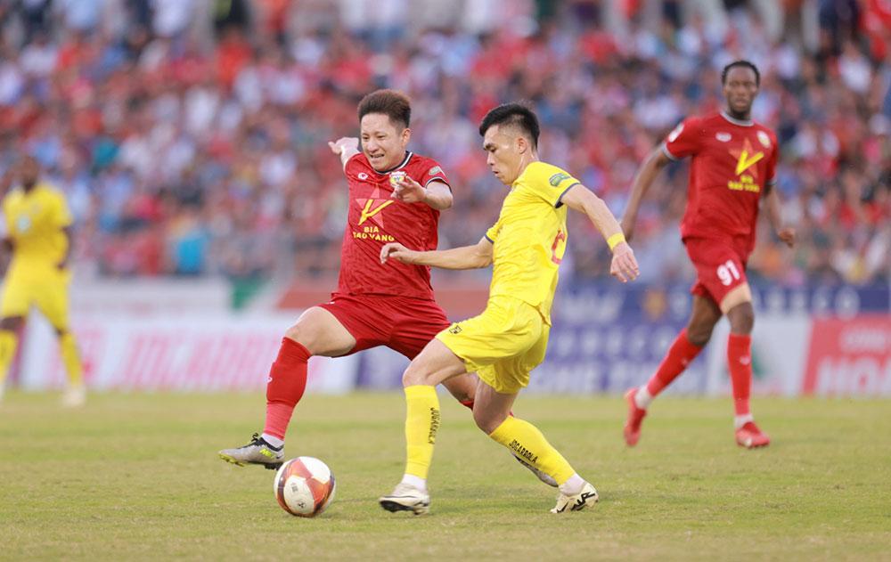 Hà Tĩnh vs PVF CAND: Ai thi đấu ở V-League 2024/25? 493245