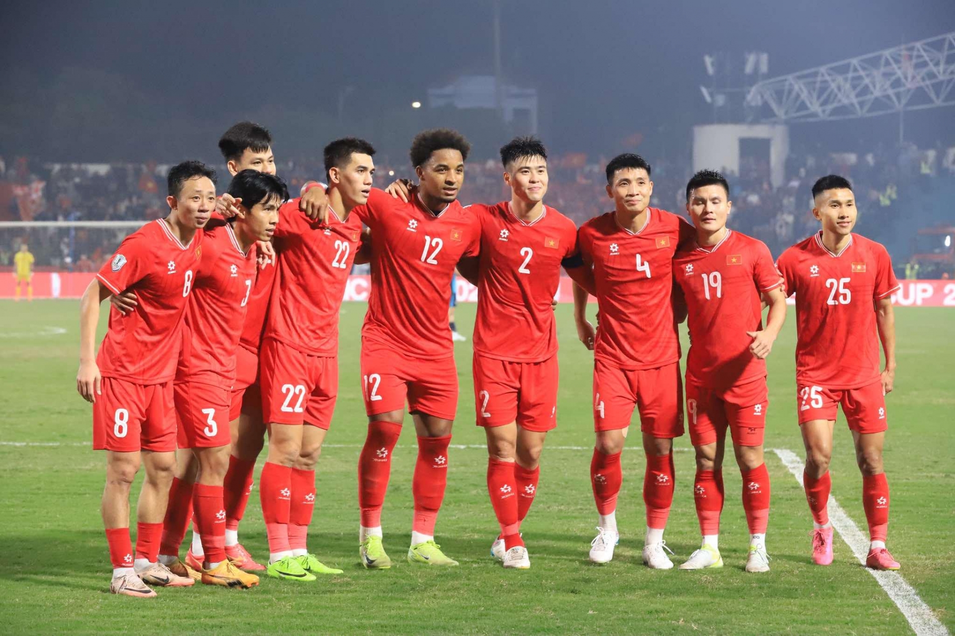 Những dấu ấn đặc biệt trong ngày ĐT Việt Nam vào chung kết AFF Cup