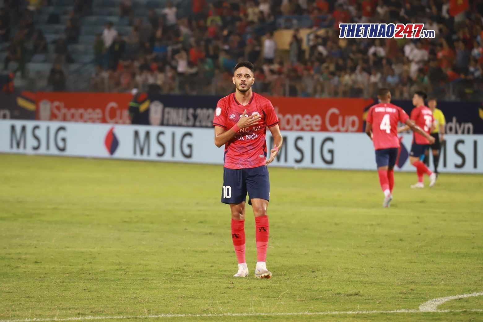 Trực tiếp CAHN 1-0 Buriram United: Leo Artur mở tỉ số!!!!!