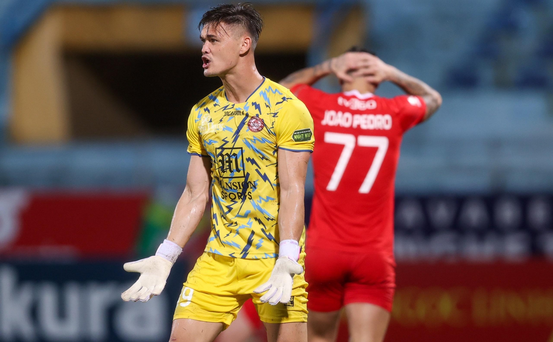 Sao Việt kiều khát khao chờ ngày có quốc tịch Việt Nam