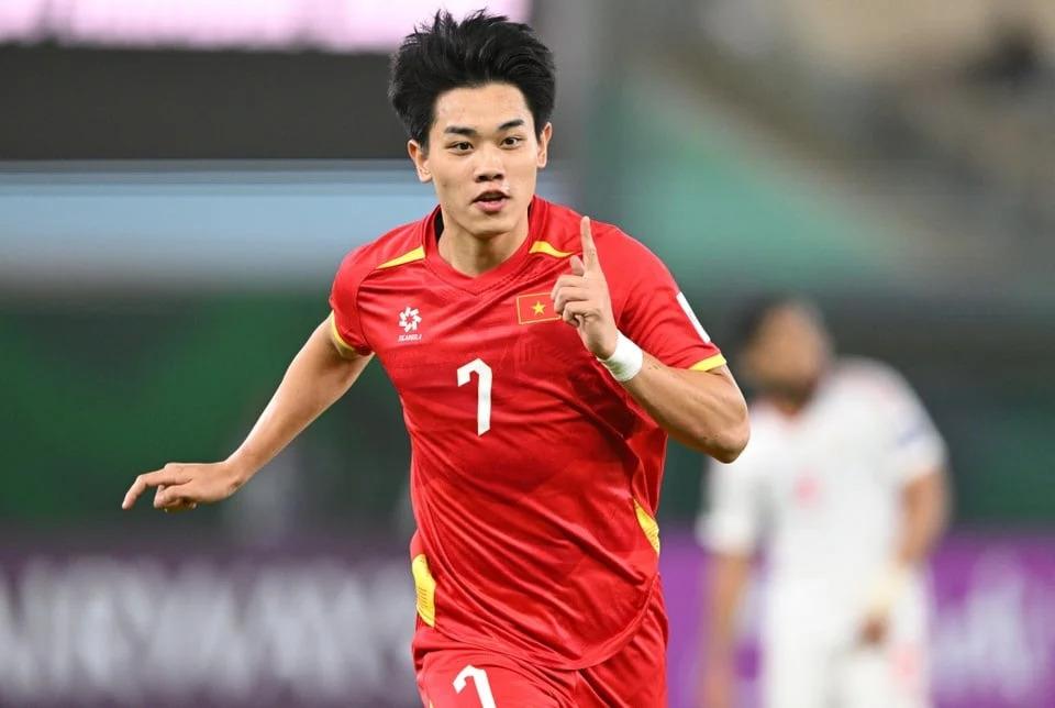 Lý do HLV Kim Sang Sik gạch Đình Bắc khỏi ĐT Việt Nam