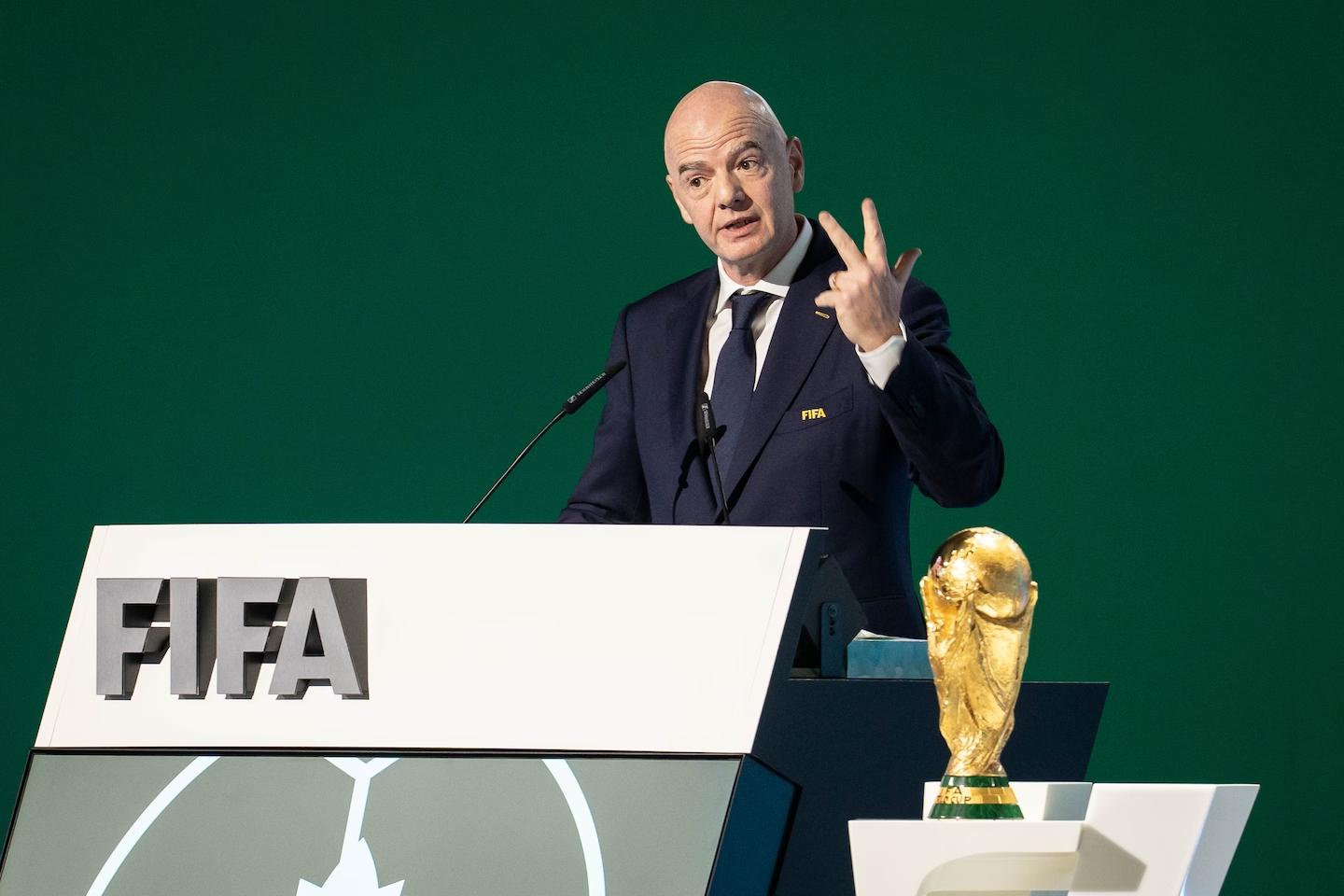 FIFA quyết t&acirc;m với kế hoạch 'g&acirc;y sốc' tại World Cup