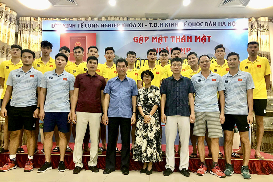 Bóng chuyền nam Việt Nam được 'bơm doping' trước thềm SEA Games 32 275022