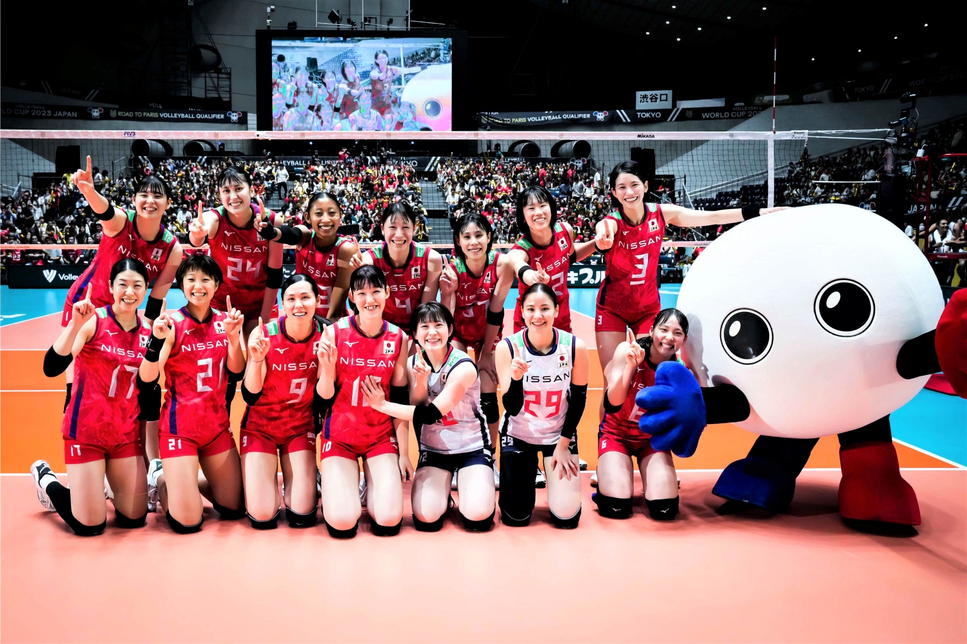 Vòng loại bóng chuyền nữ Olympic hoàn thành 1/2 chặng đường, 7 đội bất bại 330107