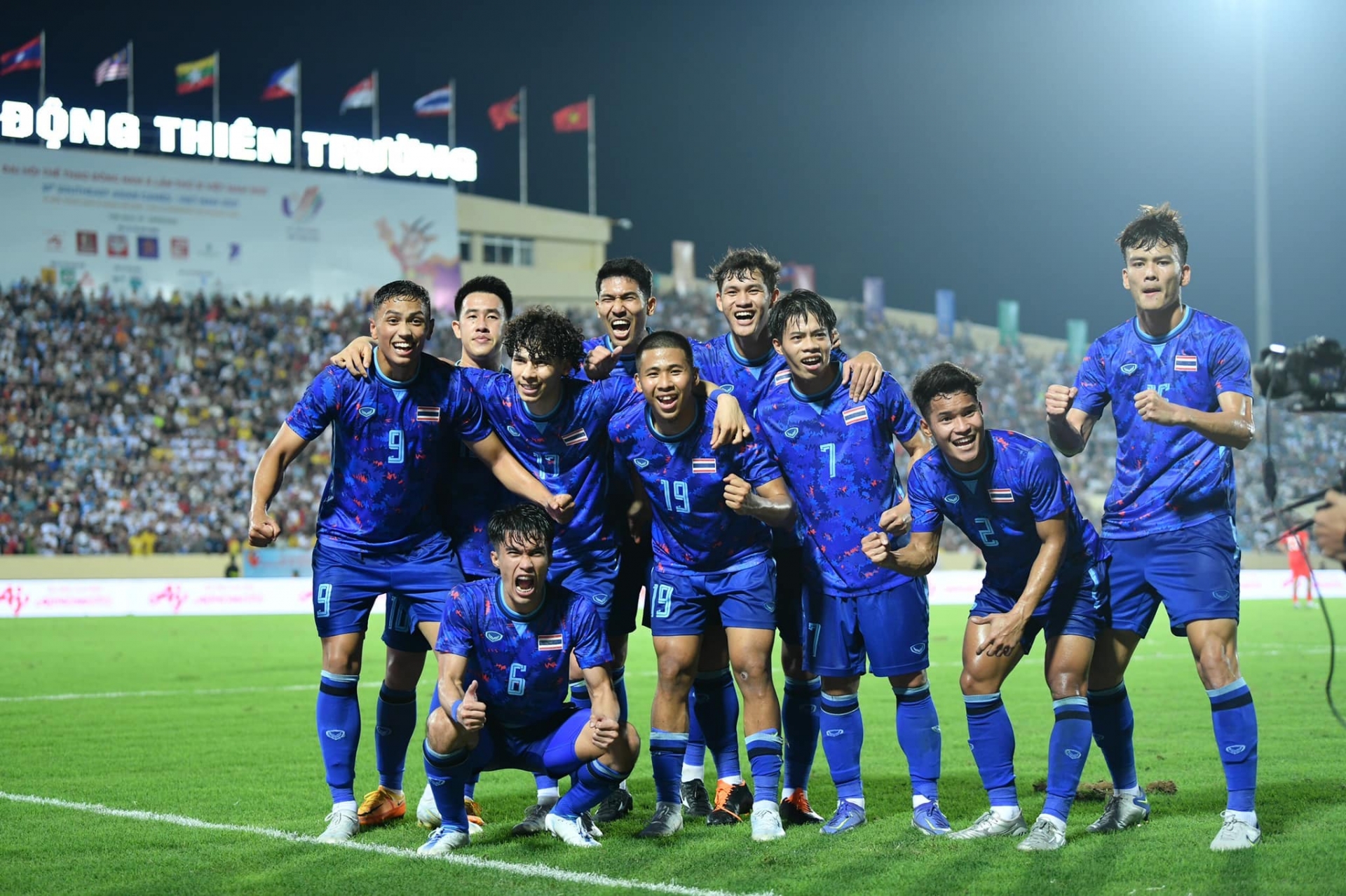 HLV châu Âu chỉ ra đội đi tiếp ở SEA Games 31 136092