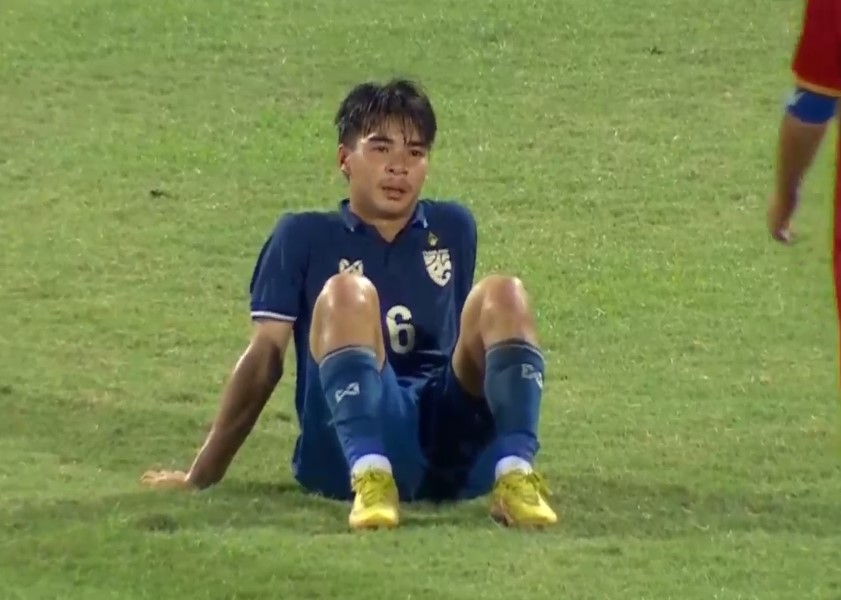 Cầu thủ Thái Lan khóc như mưa sau trận thua U17 Việt Nam 200127