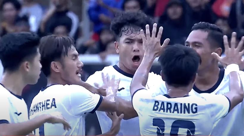 Trực tiếp Indonesia 1-1 Campuchia: Căng như dây đàn 235364