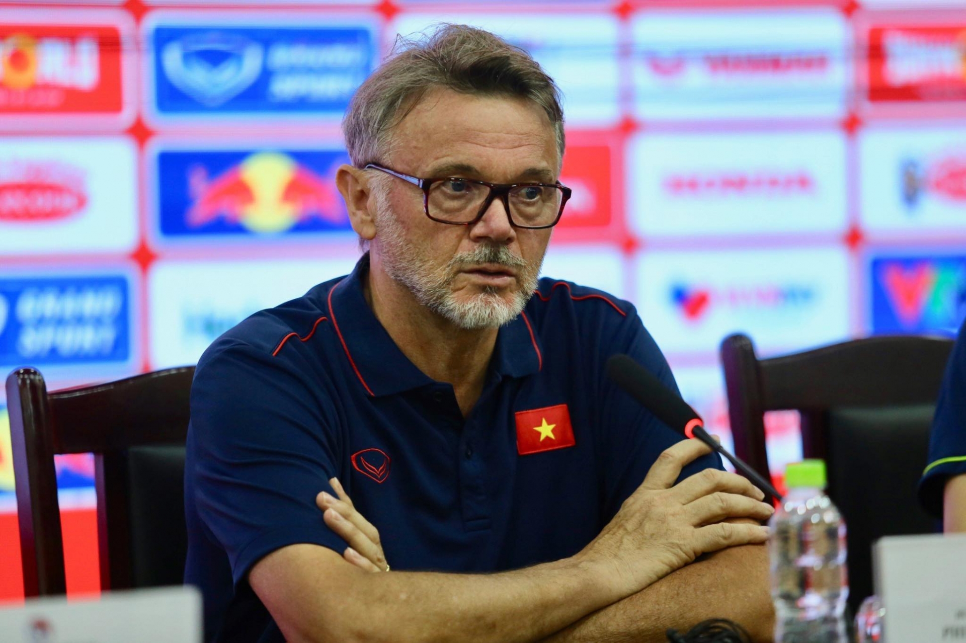 HLV Troussier: 'Không cầu thủ nào ĐT Việt Nam ở tầm châu lục' 317618