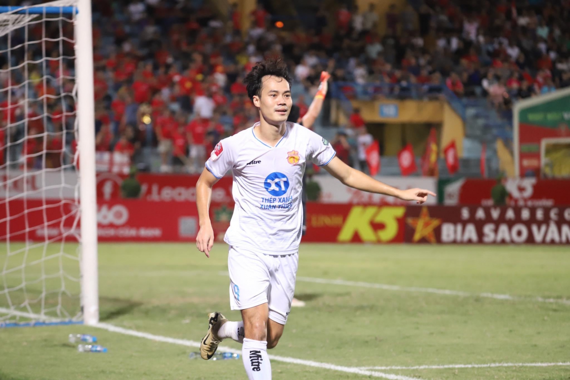 Trực tiếp Viettel 0-0 Nam Định: Thi đấu sôi nổi-464917