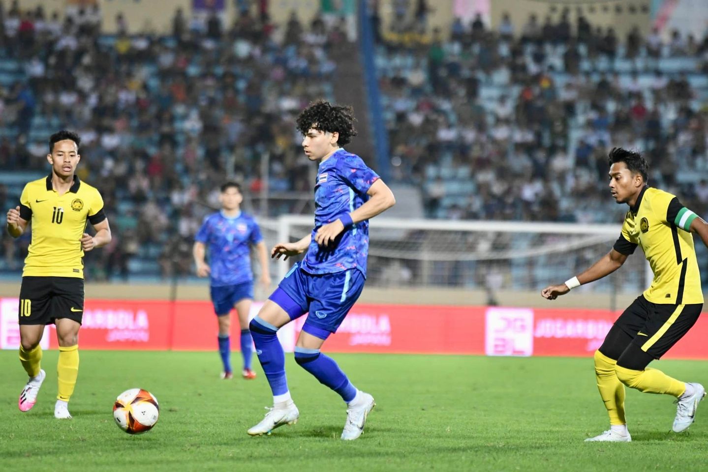 Trực tiếp U23 Thái Lan 0-0 U23 Malaysia: Đôi công hứng khởi 134310