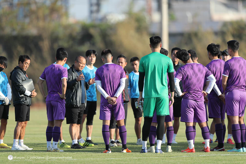 HLV Park hé lộ danh sách chính thức ĐT Việt Nam dự AFF Cup 2022 233967