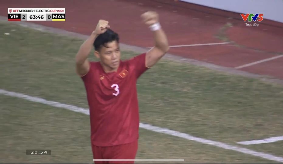 Trực tiếp Việt Nam 2-0 Malaysia: Quế Ngọc Hải bản lĩnh! 236757