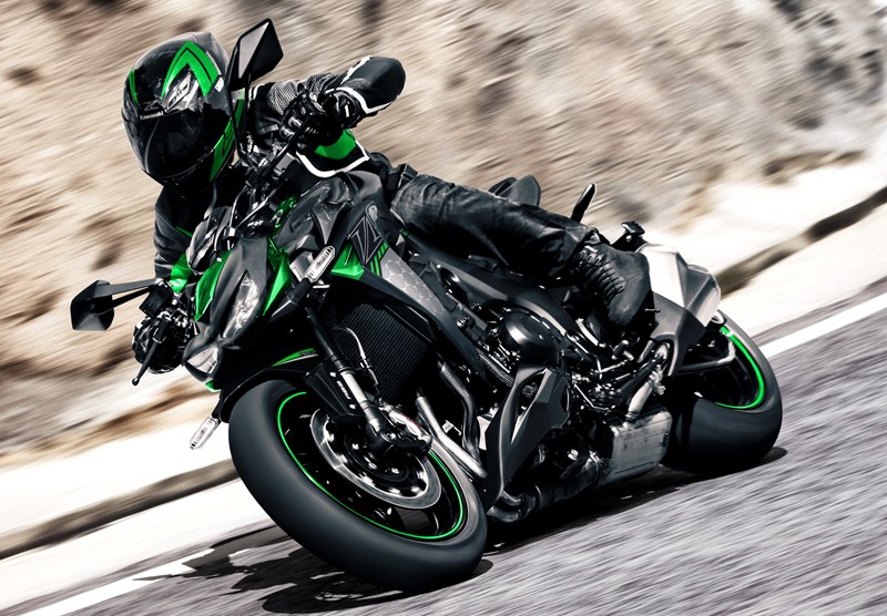 Một số câu hỏi về Kawasaki Z1000