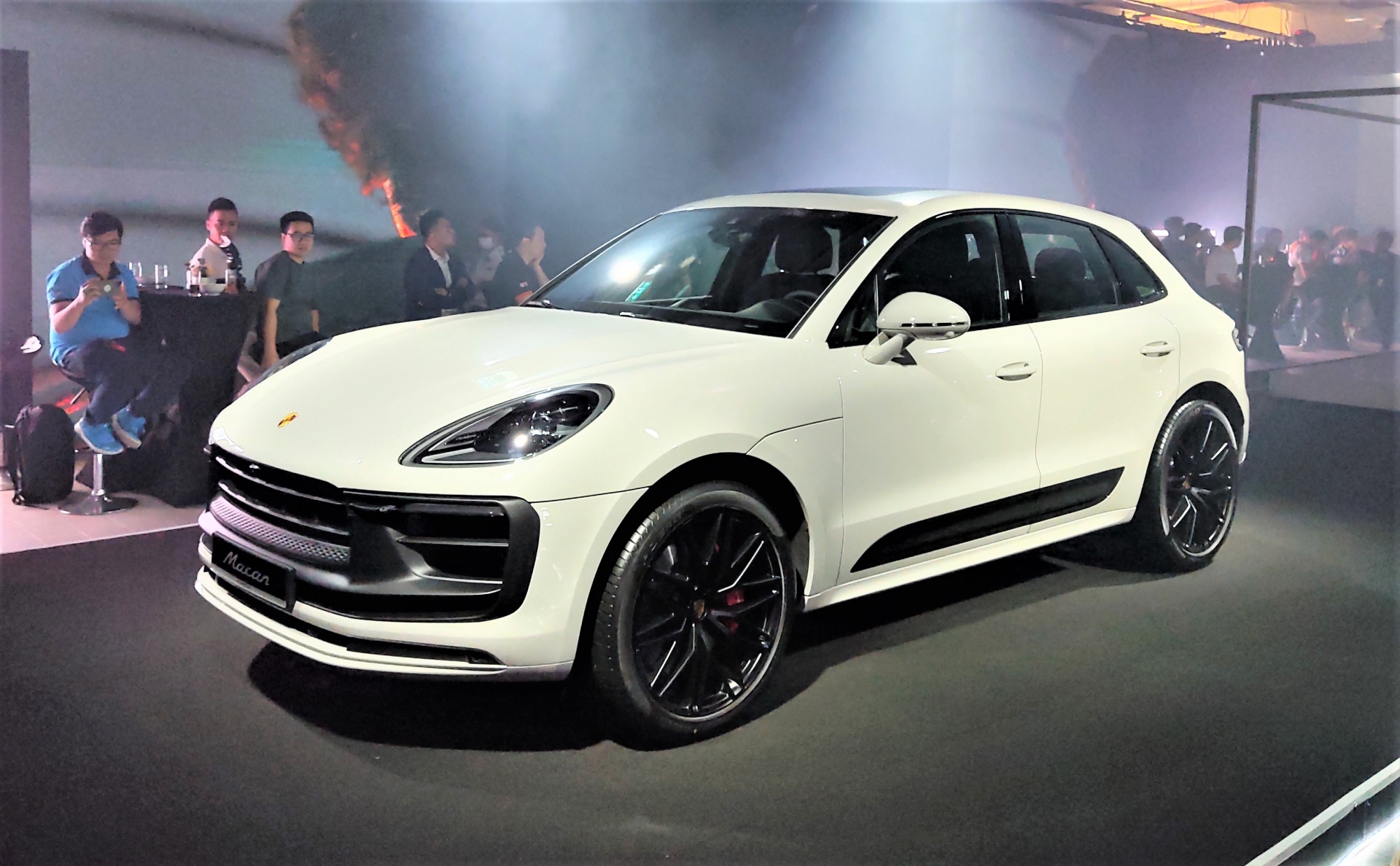 Bảng giá xe Porsche Macan tháng 11/2023 355922