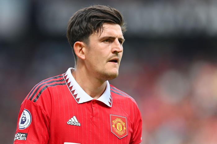 Để Luke Shaw đá trung vệ, M.U chính thức chốt tương lai của Harry Maguire 238819