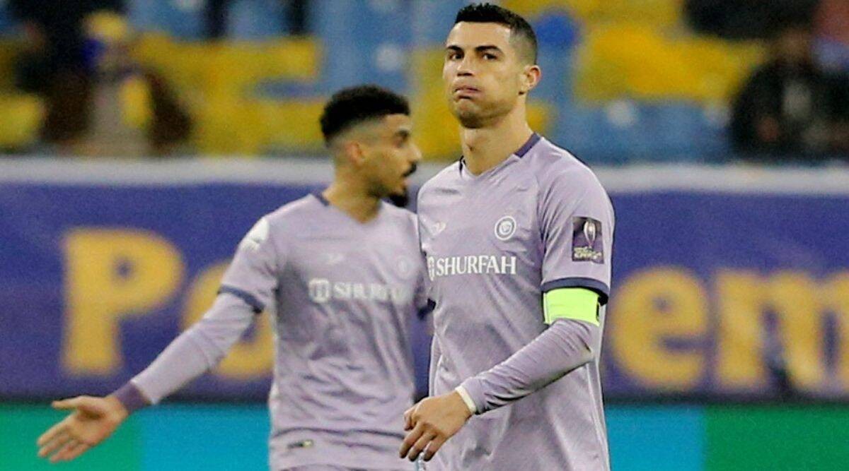 Hành động nông nổi, Ronaldo chuẩn bị nhận cái kết cực đắng