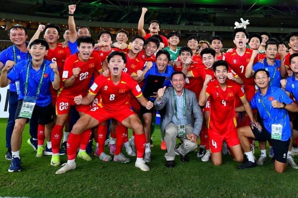 CĐV Đông Nam Á đồng loạt phản ứng khi Việt Nam sắm vai 'anh cả' khu vực