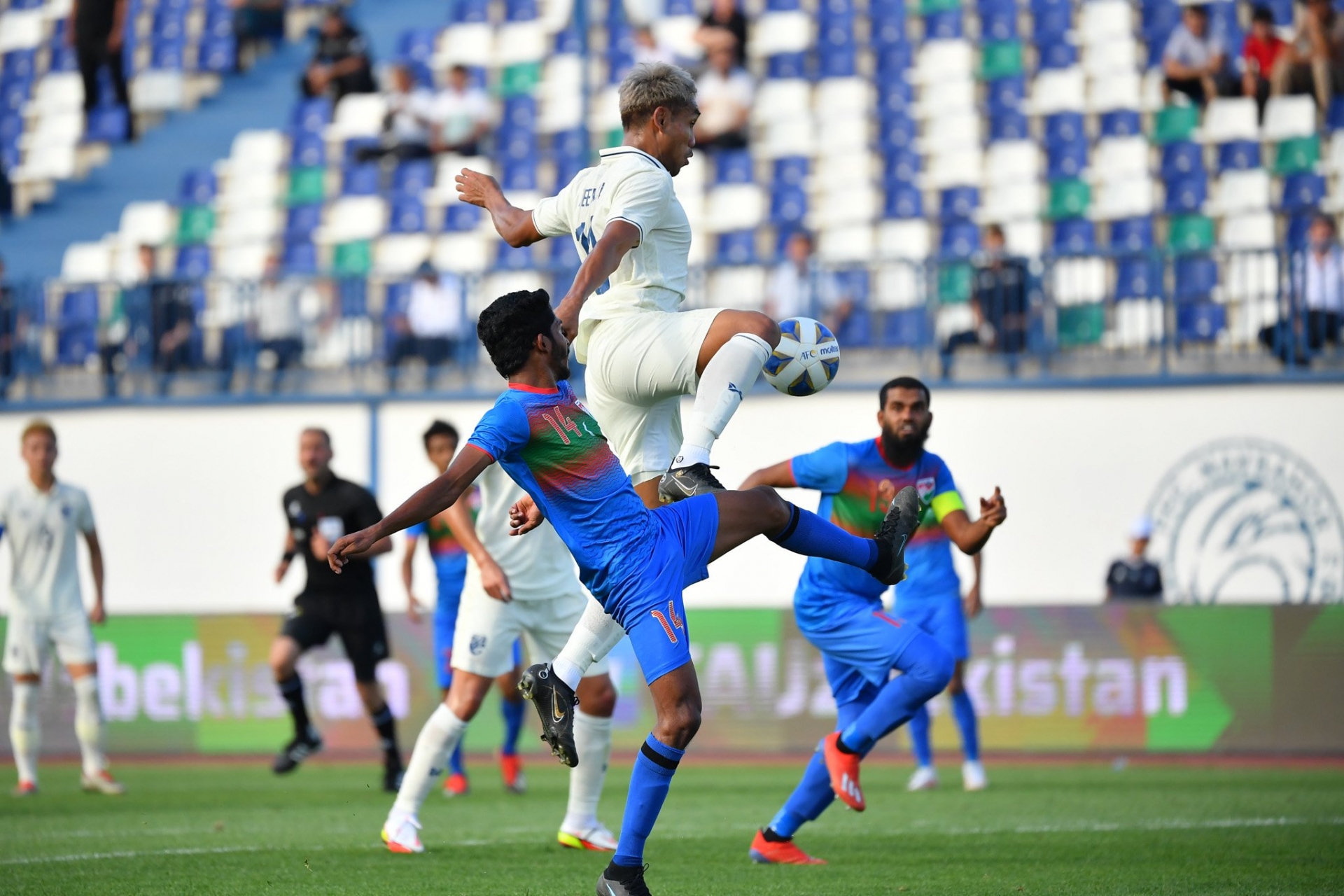 Trực tiếp ĐT Thái Lan 2-0 ĐT Maldives: Voi Chiến áp đảo 146459