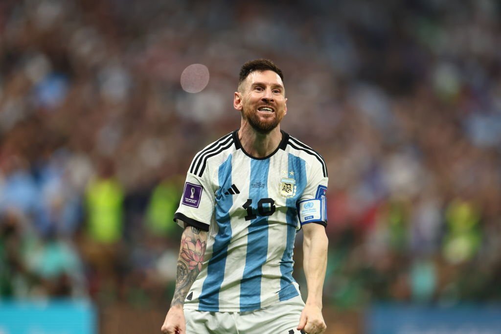 Vô địch World Cup, Messi tiện tay lập nên kỷ lục 'trăm năm có một' 233467