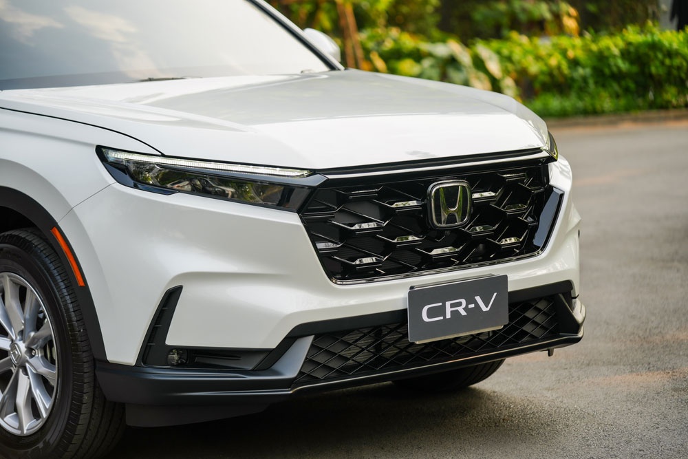 Honda CR-V 2023 lần đầu lộ diện tại Việt Nam: Nâng cấp về thiết kế, nhiều khả năng ra mắt cuối năm nay 265893