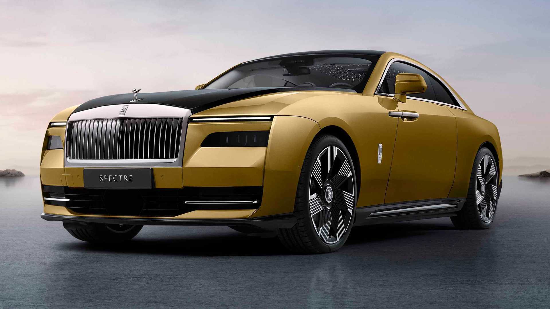 Ô tô điện bán quá chạy, Rolls-Royce “bắt” khách mua chờ tới 2 năm