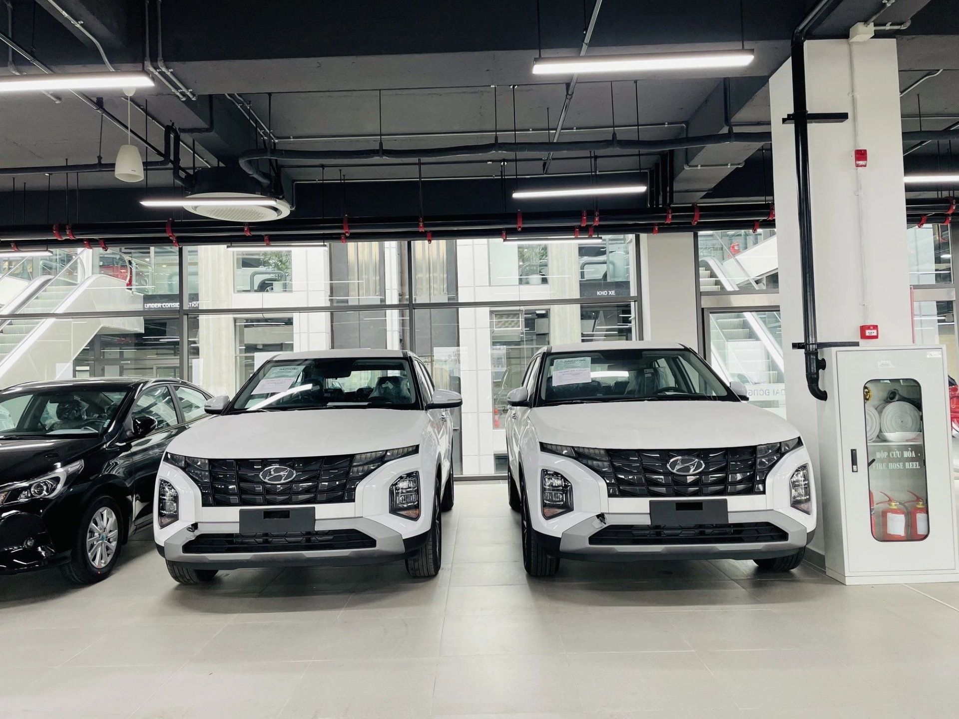 Hyundai Creta lắp ráp trong nước có mặt tại đại lý, sẵn sàng cạnh tranh Corolla Cross, Seltos