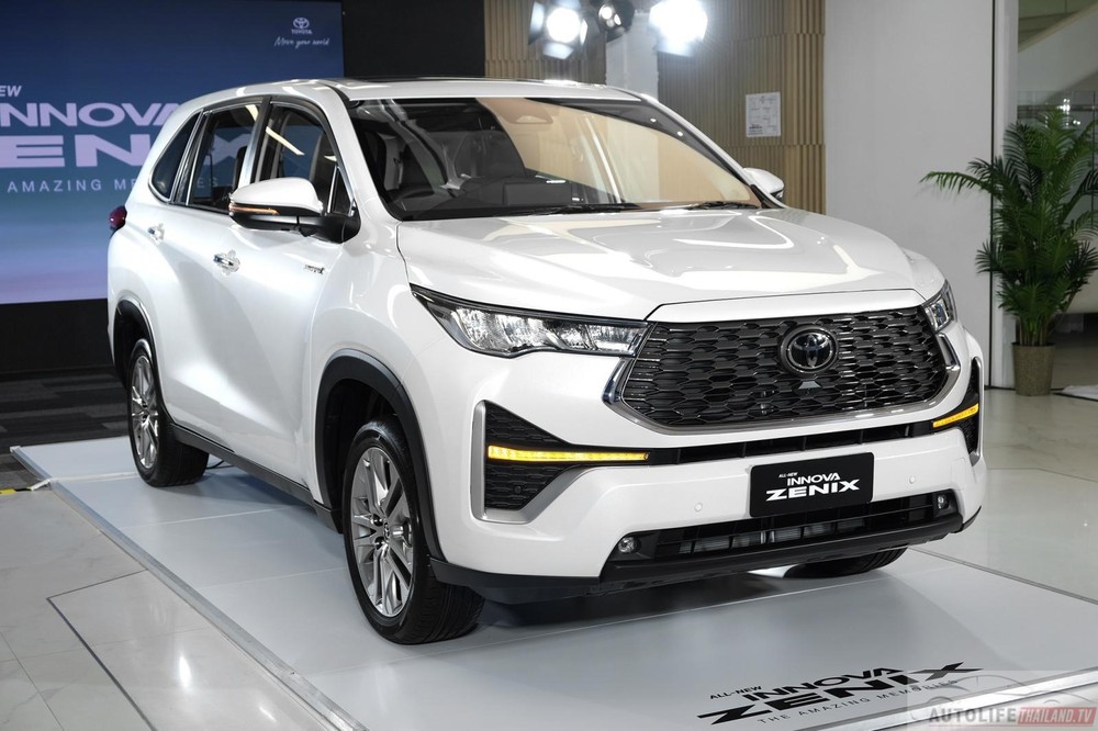 Toyota Innova 2023 sắp bán tại Việt Nam dễ có tên mới lạ mà quen, trang ...