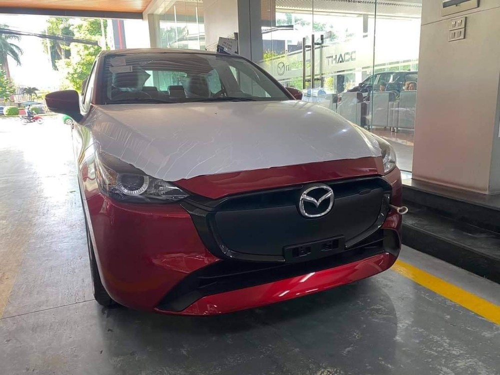 mazda2-2023-f6bb