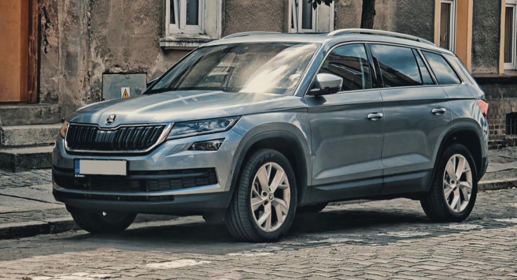 Bộ đôi SUV châu Âu Skoda ấn định ngày ra mắt tại Việt Nam, ưu đãi cho khách cọc sớm 316575