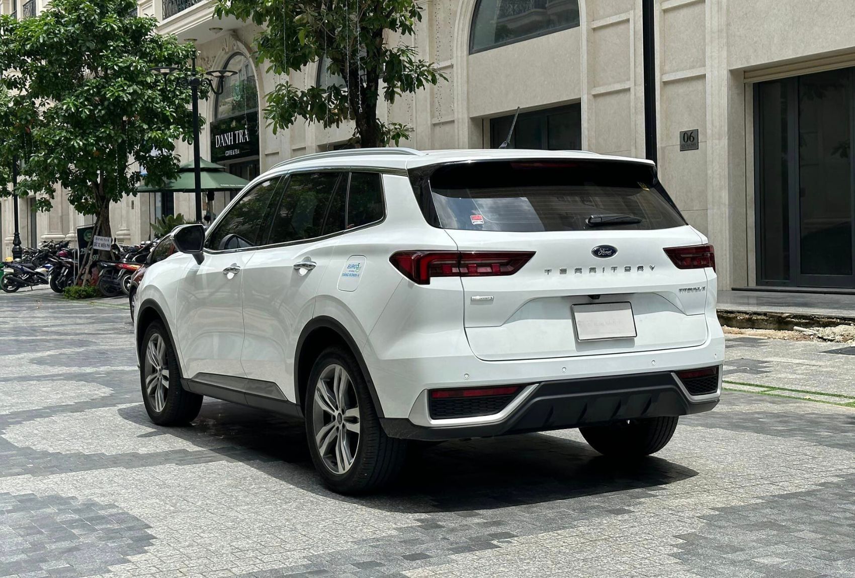 Lăn bánh chưa đầy 1 năm, Ford Territory ‘siêu lướt’ được chào bán với giá khó tin 324368