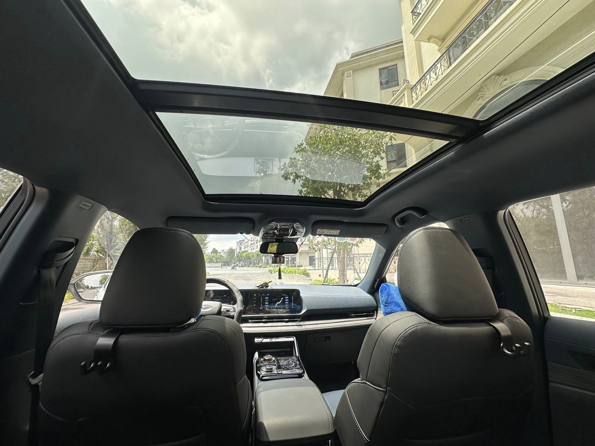 Lăn bánh chưa đầy 1 năm, Ford Territory ‘siêu lướt’ được chào bán với giá khó tin 324374