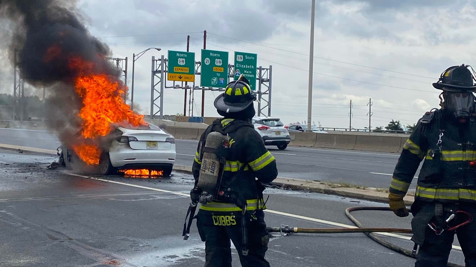 tesla-model-3-fire-in-new-jersey (1)