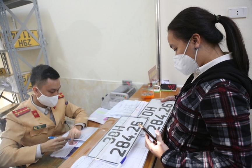 nhung-dieu-can-biet-ve-quy-dinh-cap-bien-so-theo-ma-dinh-danh-ca-nhan-tu-01-07-293036 (1)