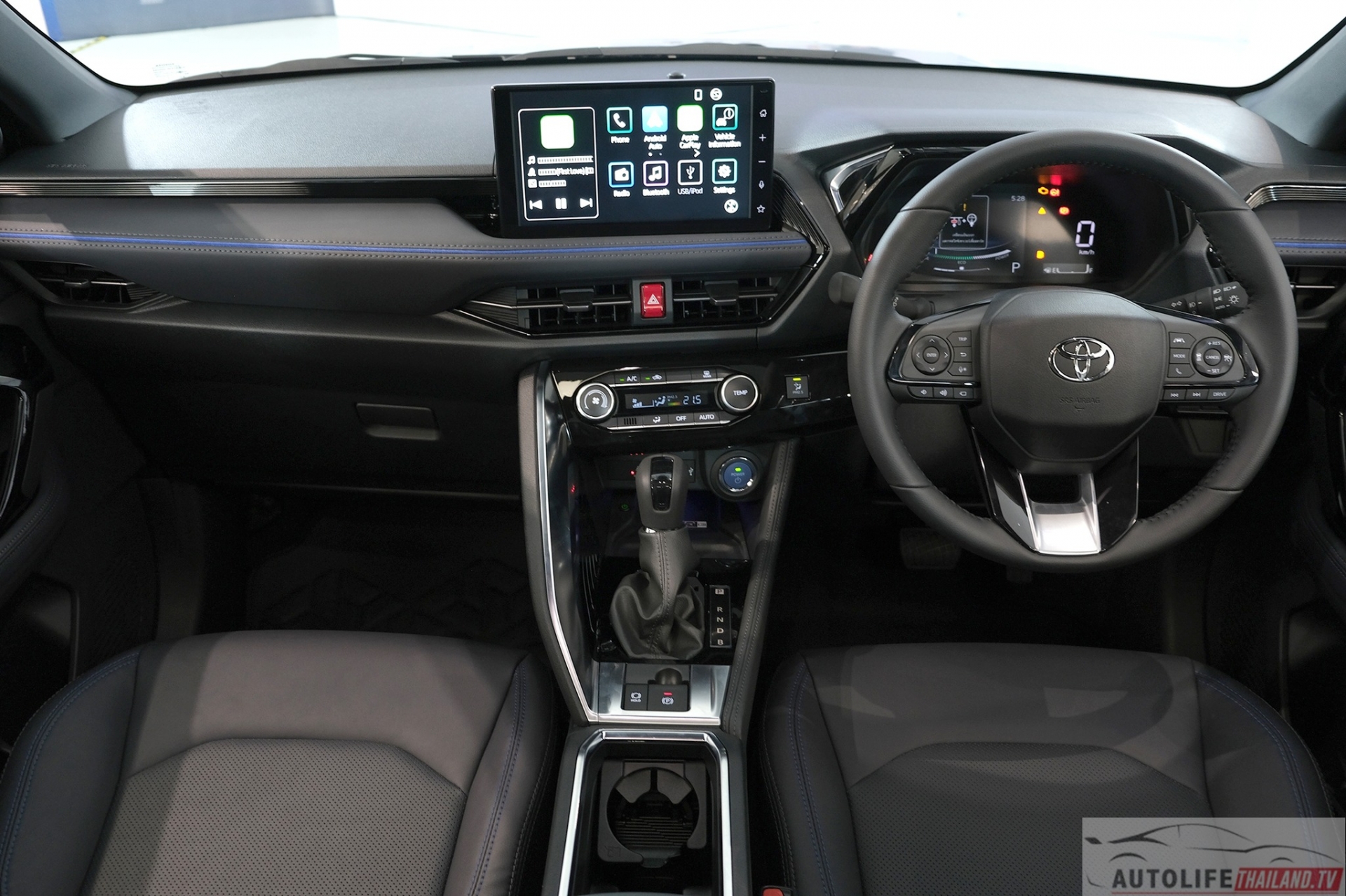 Chỉ có bản hybrid, Toyota Yaris Cross vẫn ‘làm mưa làm gió’ tại thị trường này với lượng đơn hàng khổng lồ  344073