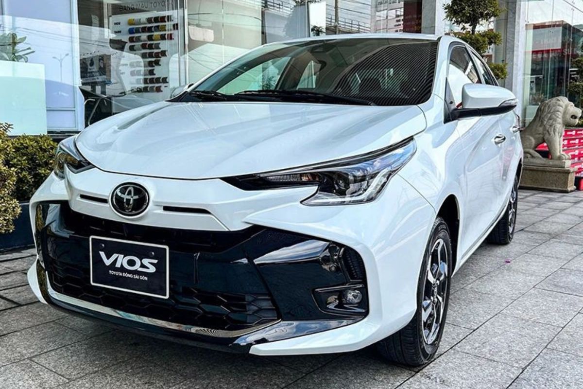 Toyota Vios ưu đãi kỷ lục tới 70 triệu đồng, quyết đấu Accent, City 344350