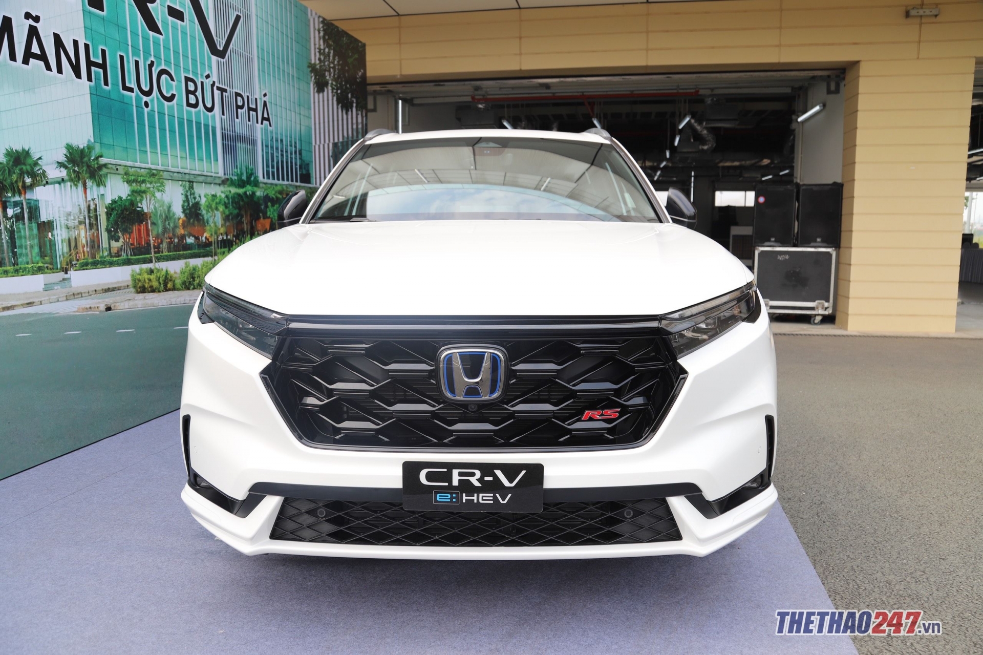 Soi chi tiết Honda CR-V e:HEV RS 2024 vừa trình làng thị trường Việt 346299