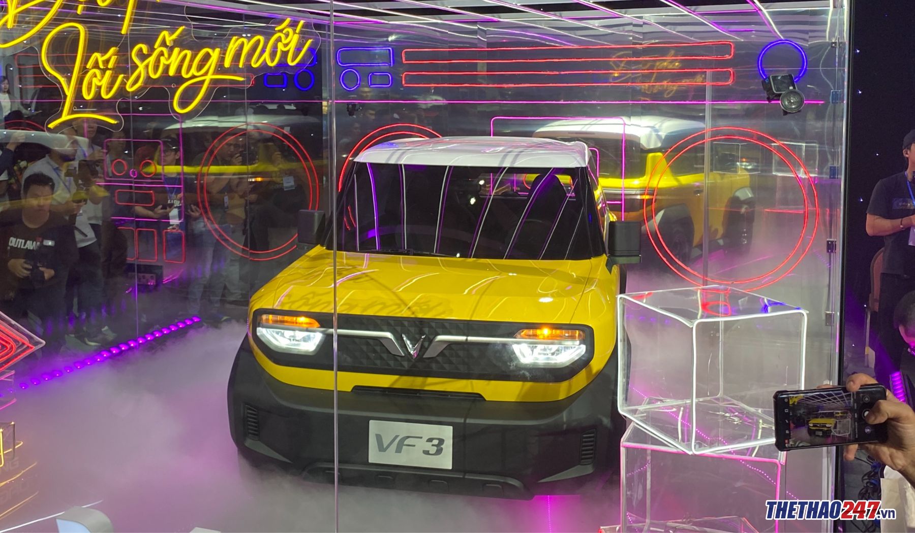 vinfast-vf3-ra-mat-khach-viet1